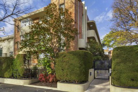 StayCentral On George - Accommodation Gold Coast 0