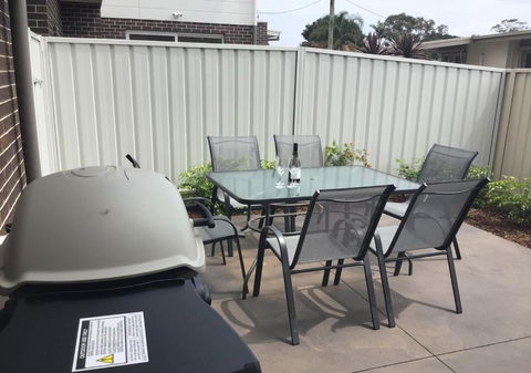 Discover Warilla Bright & Airy Townhouse Near The Beach & Lake - Gold Coast 4U 2