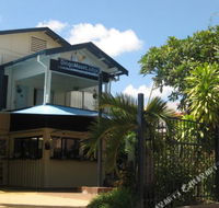 Dingo Moon Lodge Hostel - Gold Coast 4U