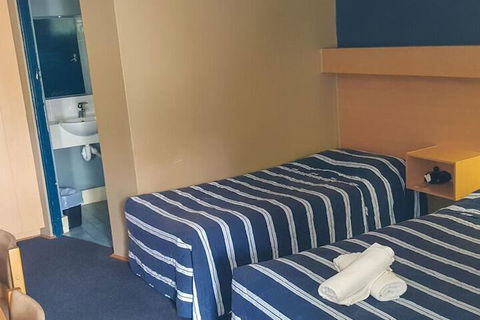 Windsor Motel - Gold Coast 4U 6