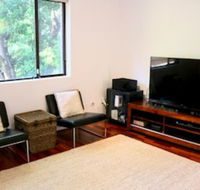 Spacious 3 Bedroom Apartment 20 Min To The CBD - Accommodation Gold Coast