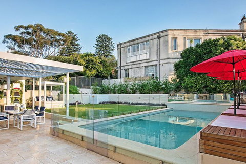 Vaucluse Manor H327 - 1 Gold Coast 1