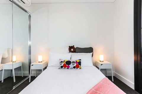 Highrise Apartment At Olympic Park - Gold Coast 4U 3