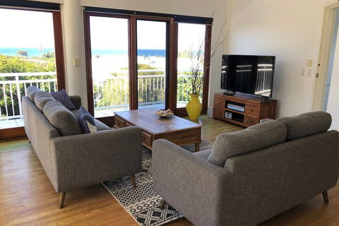 Notre Reve - 2/4 Brolga Place - Accommodation Gold Coast 5