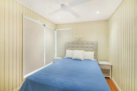 Summer Place - 24 Shearwater Street - Accommodation Gold Coast 7