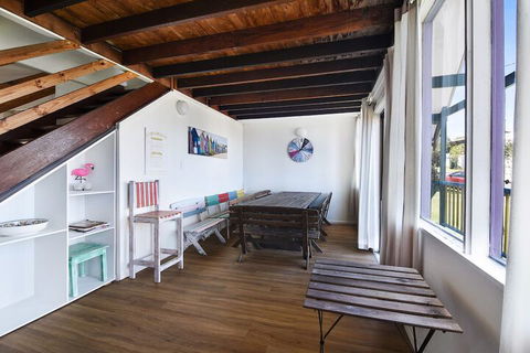 Chalet By The Sea, 10 Pelican Street, Peregian Beach - Accommodation Gold Coast 2