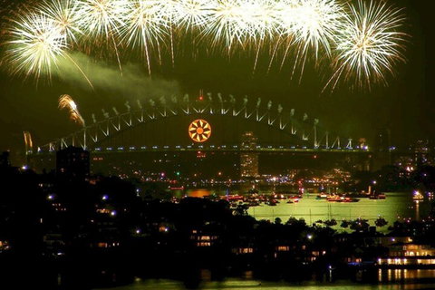 Charming & Cosy Home With City Views - 1 Gold Coast 1