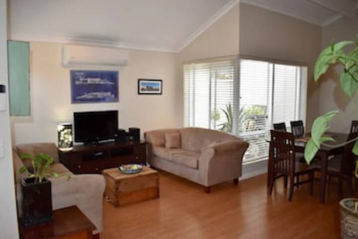 Mount Hawthorn WA Accommodation Gold Coast