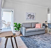2 Bedroom Apt With Balcony  Air Con in Plympton - Accommodation Gold Coast
