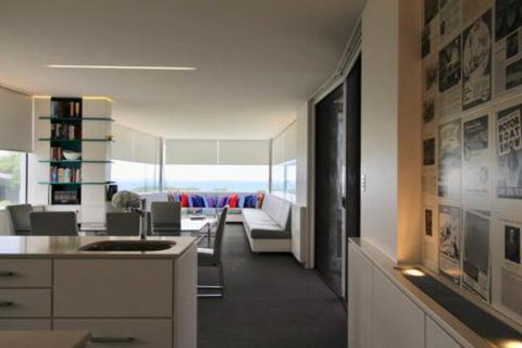 Boathouse Nearly In The Water & Wonderful Views - Accommodation Gold Coast 5