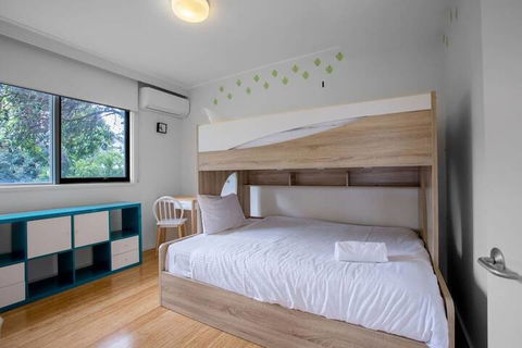 Comfy Holiday House With Pool@rosanna - 1 Gold Coast 1