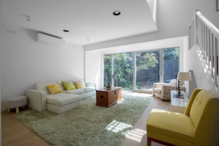 Rosanna VIC 1 Gold Coast