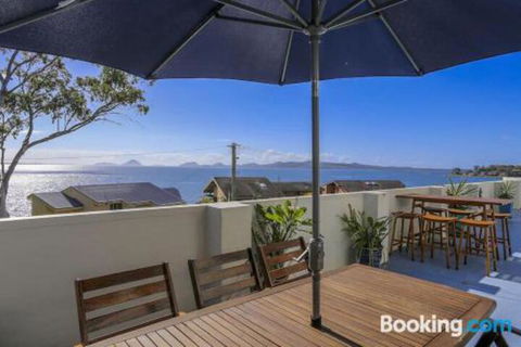 Soldiers Point Paradise! - Accommodation Gold Coast 0