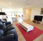 Barefoot Bungalow at Hat Head - Gold Coast 4U