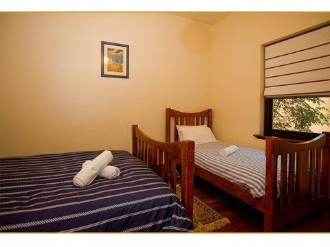 Fairholme Apartment - Accommodation Gold Coast 6