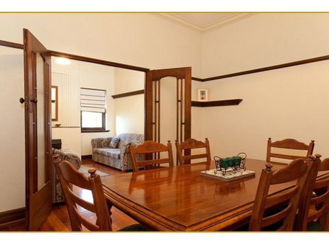 Fairholme Apartment - Accommodation Gold Coast 0