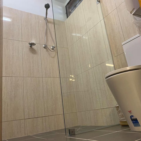 Finley Motel - 1 Gold Coast 4