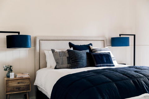 Luxury On Loch - Accommodation Gold Coast 5