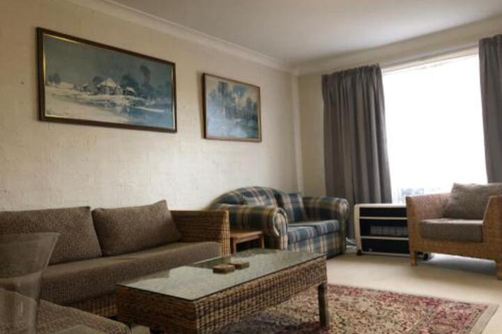 Snowy Mountains NSW Accommodation Gold Coast
