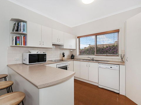 GUILDFORD COTTAGE - Gold Coast 4U 1