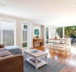 Sandy Feet - 1 Gold Coast