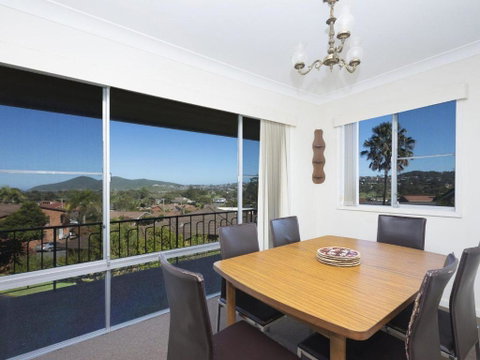 Capeview - Accommodation Gold Coast 6