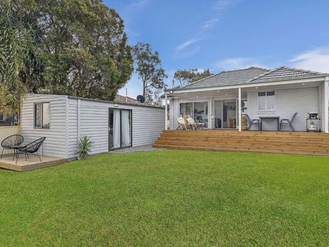 Toukley Waterfront Oasis - Accommodation Gold Coast 2