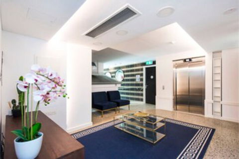 The Nest Homely Escape In Northbridge + Large Roof Terrace - Gold Coast 4U 2