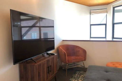 Classic Woolstore Apartment In Teneriffe - Accommodation Gold Coast 0