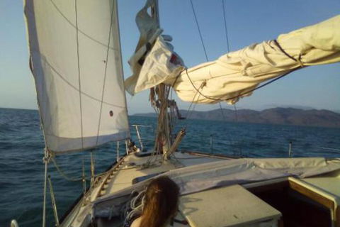 Casual Fare Sailing Charters Townsville Ocean Living Cruise - Gold Coast 4U 3