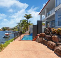 Mermaid Beach House - Gold Coast 4U