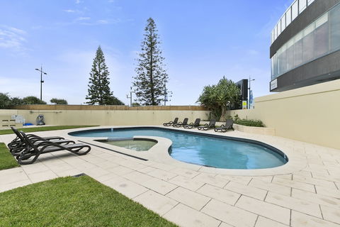 Zenith - Q Stay - Accommodation Gold Coast 0