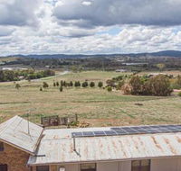 The Daydawn Dairy Perched High Simple Living  What a View - Gold Coast 4U