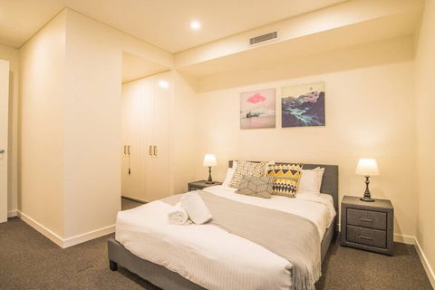 Modern 2bed2bath APT At Neutral Bayparking+wifi - Gold Coast 4U 2