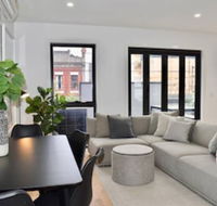 Brand New 2 Bed Apartment With Stunning City Views - Accommodation Gold Coast