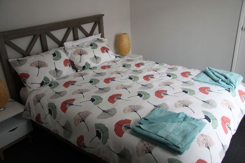 Warnbro Beach Family Accommodation - Gold Coast 4U 7