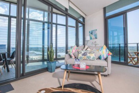 Panoramic Water View APT @rhodes - Accommodation Gold Coast 0