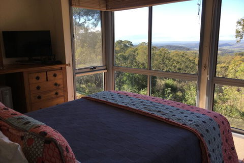 The Retreat Lodge - Accommodation Gold Coast 5