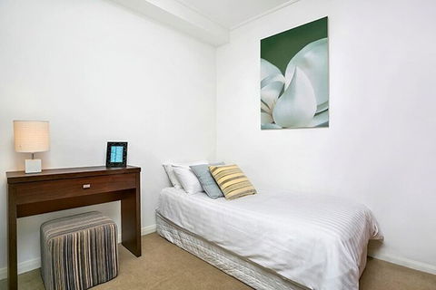 The Apartment Service AX803 - Gold Coast 4U 3