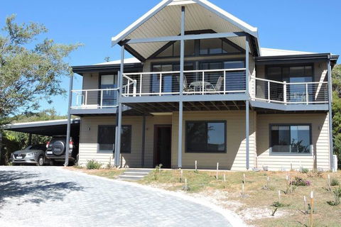 Jay's Beach House - Accommodation Gold Coast 6