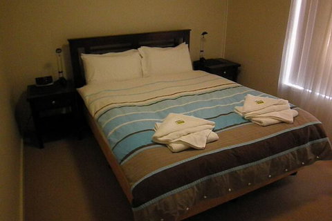 Glenelg Holiday Corporate Accommodation - Accommodation Gold Coast 4