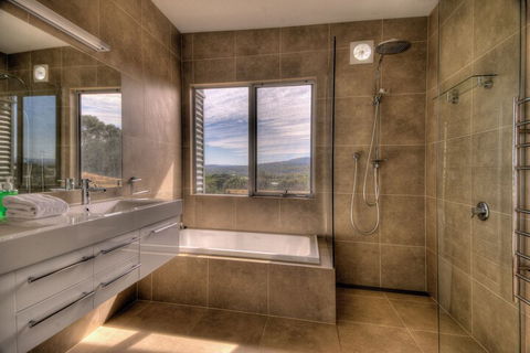 Halcyon - Accommodation Gold Coast 3