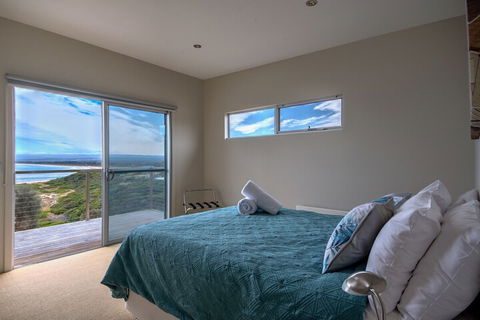 Halcyon - Accommodation Gold Coast 2