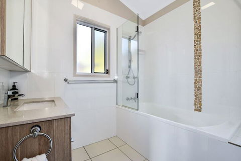 Smallwood - Gold Coast 4U 4