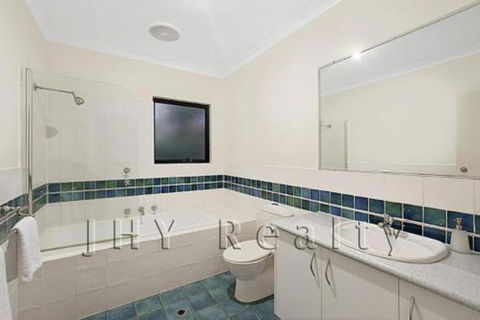 Eagle Vista - Accommodation Gold Coast 6