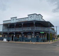 Commercial Hotel Curlewis - Gold Coast 4U