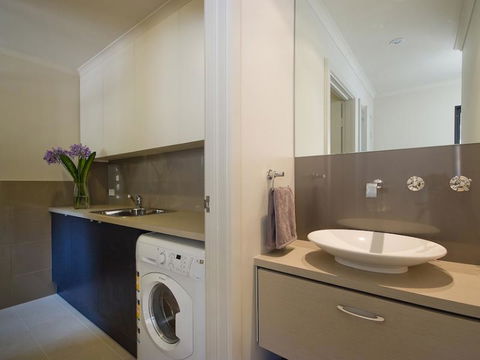 The McLaren Eye Holiday House - Accommodation Gold Coast 6