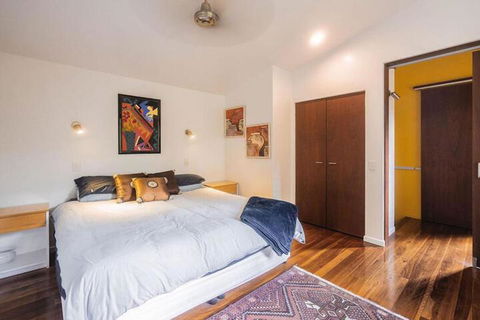 Runawaytomaleny - Accommodation Gold Coast 6