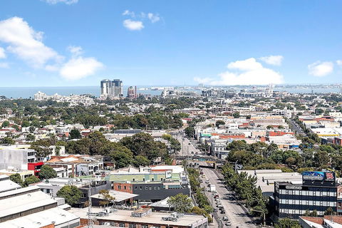 JOYCE, 1BDR Southbank Apartment - Accommodation Gold Coast 0