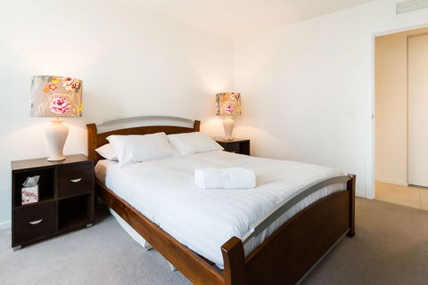 TIARA, 1BDR Southbank Apartment - Accommodation Gold Coast 2
